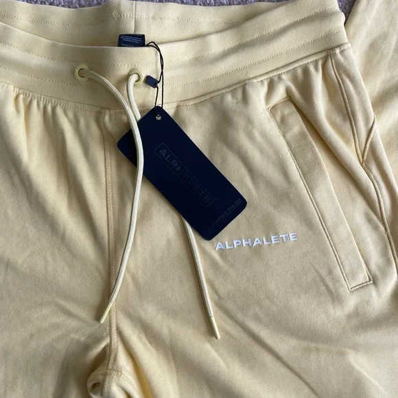 NWT Alphalete Essential Core Jogger - Yellow - Picture 7 of 9